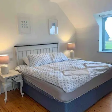 Stunning Coastal Hideaway In West Cork, Hikers Paradise Derreennatra